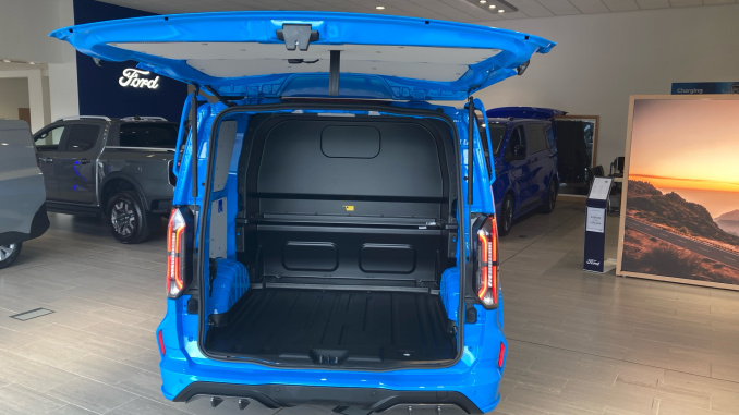 Ford Transit Custom 320 L1 Diesel Fwd 2.0 EcoBlue 170ps H1 Double Cab Van MS-RT Auto - Image 3